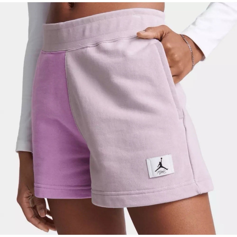 Air Jordan Bi-Color Terry Fleece Shorts Lilac Purple DX0391-532‎ Women's Medium